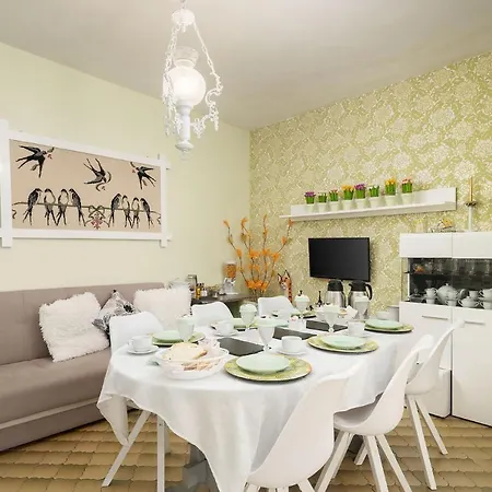 Casa Morais Bed & Breakfast *