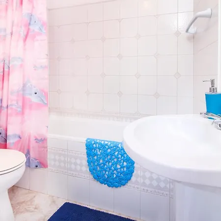Casa Morais Bed & Breakfast *